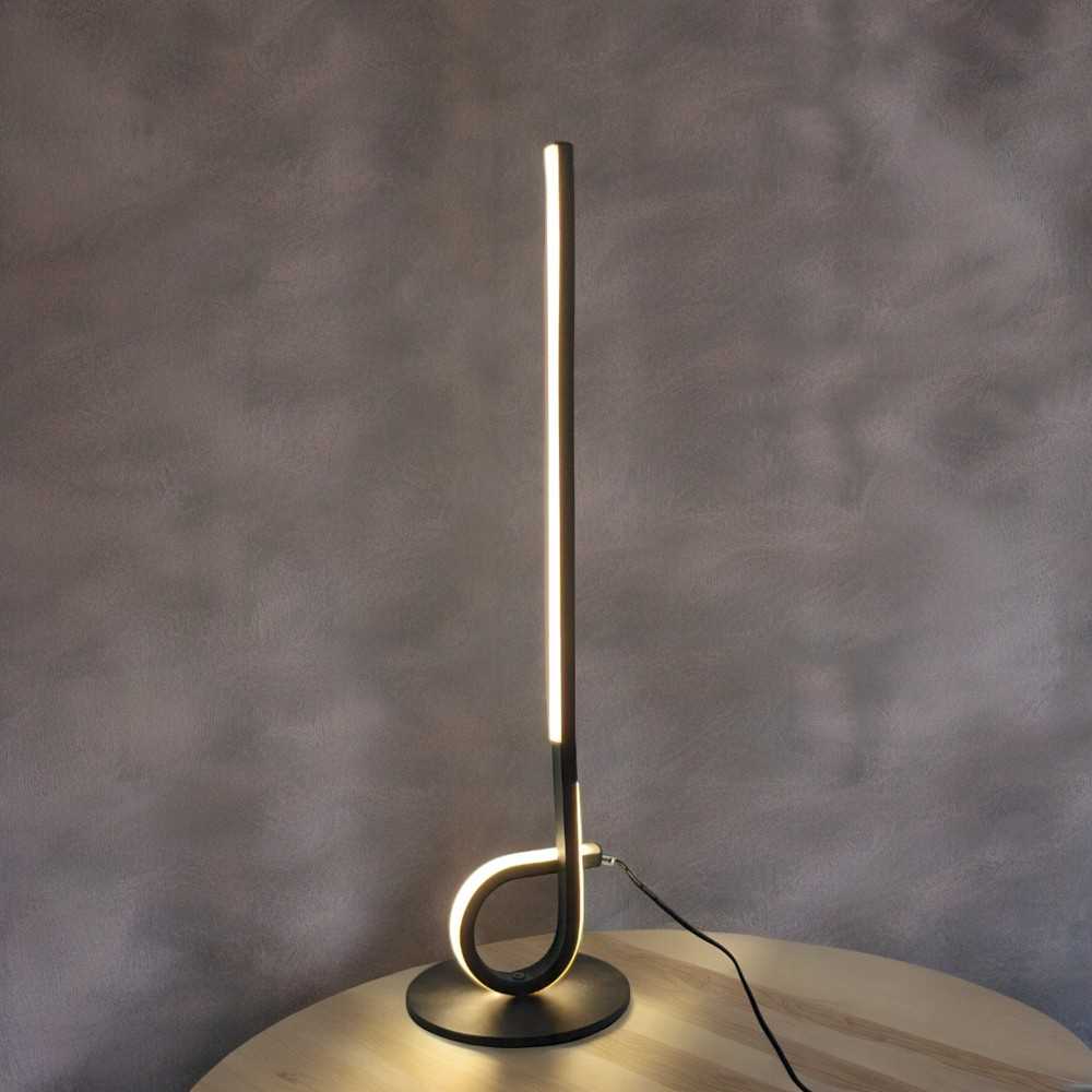 Lampe de Table au Design Artistique